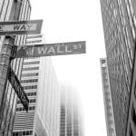 SKN | Wall Street Futures Edge Lower as Strait of Hormuz Closure Fuels Market Uncertainty Ahead of Peace Talks