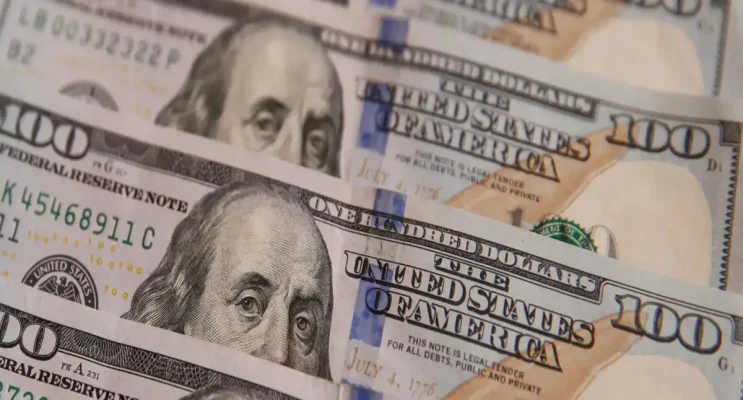 SKN | Is the Dollar’s Retreat Signaling a Broader Shift Toward Easier U.S. Monetary Policy?