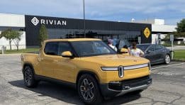 SKN | Is Rivian’s Sharp Rally Signaling a Turning Point for Its Long-Term EV Story?