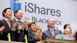 SKN | Silver’s Momentum Accelerates: Is the iShares Silver Trust (SLV) Entering a New Strategic Phase?