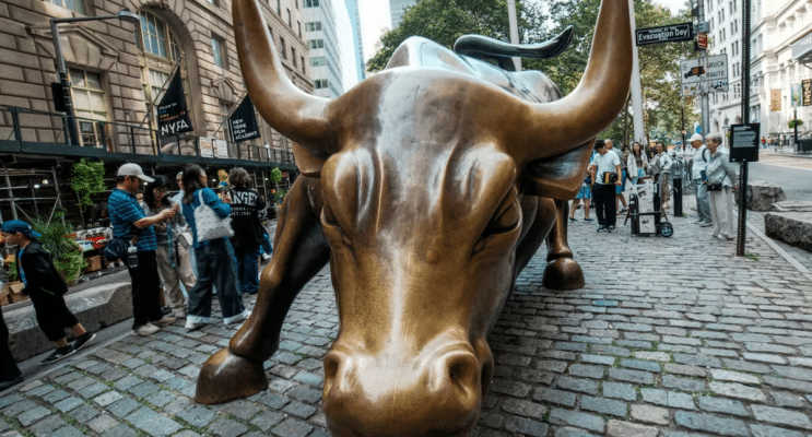 SKN | US Equities Trade Mixed as Precious Metals Rally Extends Without Pause