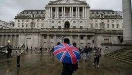 SKN | Is the UK Slipping Toward Stagnation? Economy Contracts Again as Growth Pressures Deepen