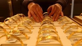 SKN | Gold Pauses Near Record Highs — Are US Data Now the Real Driver After Venezuela Shock?