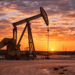 SKN | Oil Slips as Iran Risks Cool and Trump’s Greenland Threat Reframes Market Fears