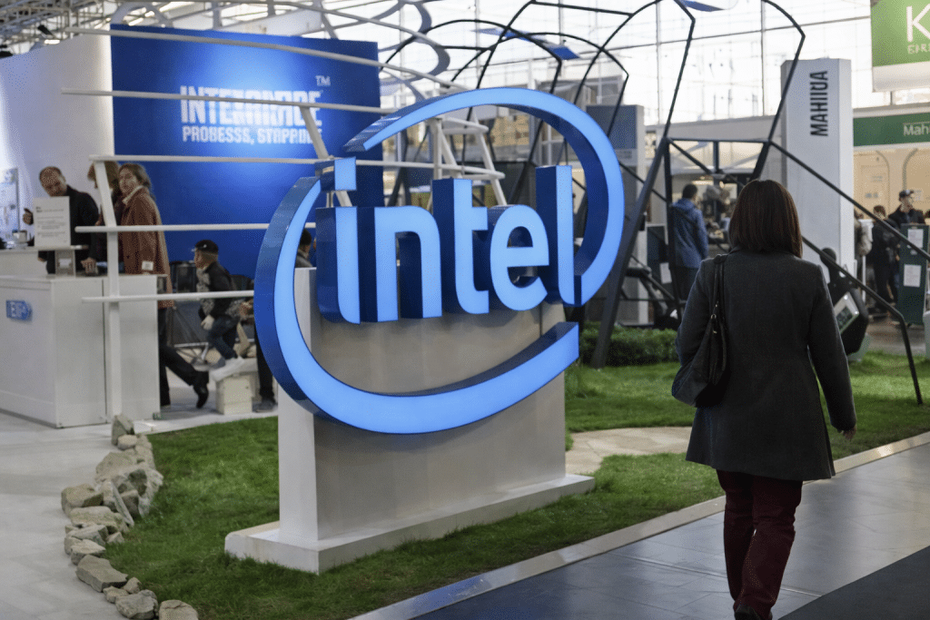 SKN | Is Intel’s Foundry Breakthrough Setting the Stage for a New Semiconductor Cycle?