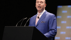 SKN | Who Read the Market Best in 2025 and What Are Wall Street’s Top Oracles Predicting for 2026?