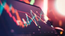 SKN | How is the Invesco QQQ Trust (QQQ) Navigating Volatility in 2026?