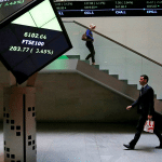 SKN | Does the FTSE 100’s Intraday Rebound Signal Resilience Amidst Market Consolidation?