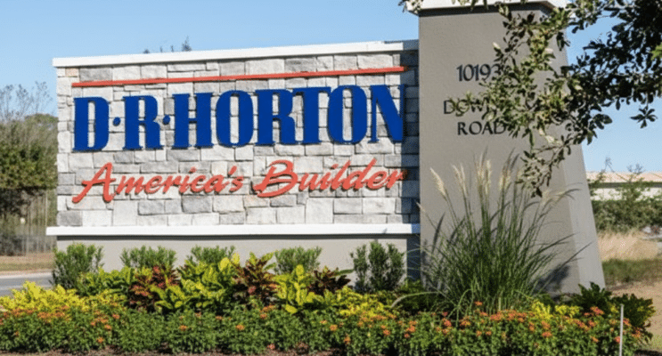 SKN | D.R. Horton Shares Under Scrutiny After Major Institutional Stake Reduction—What Is the Market Signaling?