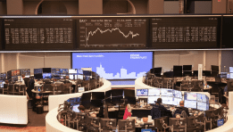 SKN | European Markets Hold Steady as Currency Surge Drives Regional Momentum