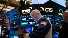 SKN | US Markets Close Lower as Volatility Spikes and Risk Appetite Pulls Back