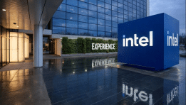 SKN | Intel Shares Slide as the Narrative of a Clean Turnaround Collides With Execution Risks