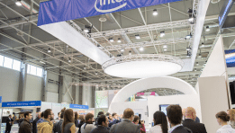 SKN | Intel Shares Surge Over 10% as AI Momentum and Earnings Revisions Reignite Bullish Sentiment