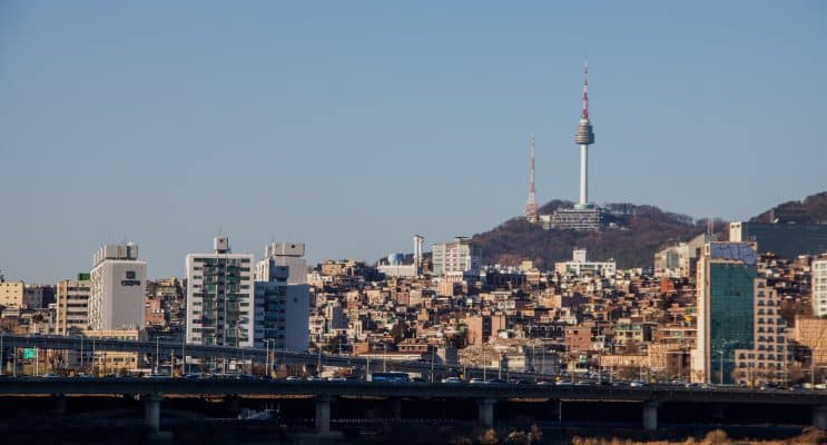 SKN | Volatility Grips Seoul: Can the KOSPI’s Late-Week Rebound Sustain Momentum?