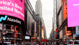 SKN | Nasdaq Composite Advances as Tech Leadership Holds Amid Late-Session Volatility