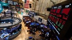 SKN | U.S. Markets Open Lower as Rising Volatility and Stronger Dollar Pressure Risk Assets