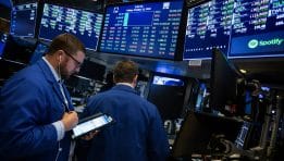 SKN | European Stocks Set to Open Higher: Can Tech Momentum and a Softer Dollar Sustain the Rally?