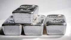 SKN | iShares Silver Trust Surges as Silver Rally Accelerates Amid Shifting Macro Signals