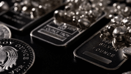 SKN | iShares Silver Trust Jumps as Silver Rally Accelerates and Safe-Haven Demand Builds