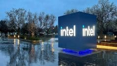 SKN | Intel Shares Surge as Earnings Momentum and Outlook Reignite Investor Confidence