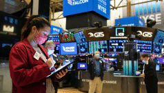 SKN | Why Did the Dow Rise While the S&P 500 and Nasdaq Fell? Defense Stocks Take the Lead as Tech Slides