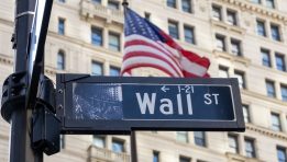 SKN | Are U.S. Stocks Entering a Deeper Correction as AI Disruption Fears Stall the Rally?