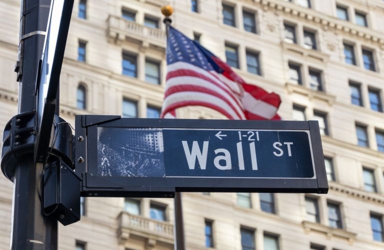 SKN | Are U.S. Stocks Entering a Deeper Correction as AI Disruption Fears Stall the Rally?