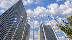 SKN | Israel Market Close Today, February 12, 2026: Equities Rebound Sharply as Value and Banks Lead Renewed Upside Momentum