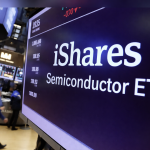 SKN | Is It Time to Be Selective in Semiconductors? One ETF to Buy and One to Avoid in 2026