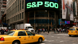 SKN | S&P 500 Jumps After Supreme Court Blocks Trump Tariffs: Is a New Rally Forming?