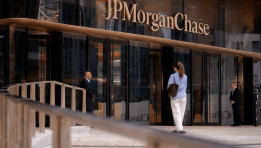 SKN | Will Investors Embrace $5 Billion in Software Debt as AI Disruption Clouds the Sector?