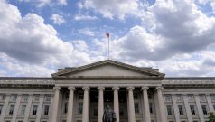 SKN | Are Treasury Bears Regaining Control as Deficit Risks and Fed Signals Shift Bond Momentum?