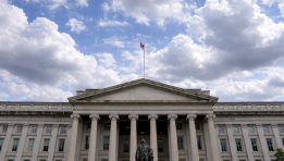 SKN | Are Treasury Bears Regaining Control as Deficit Risks and Fed Signals Shift Bond Momentum?