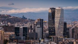 SKN | European Equities Show Mixed Performance as Markets Open, Inflation and Currency Pressures Persist