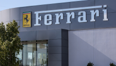 SKN | Ferrari Shares Rebound After Earnings Beat Ends Pre-Results Selloff