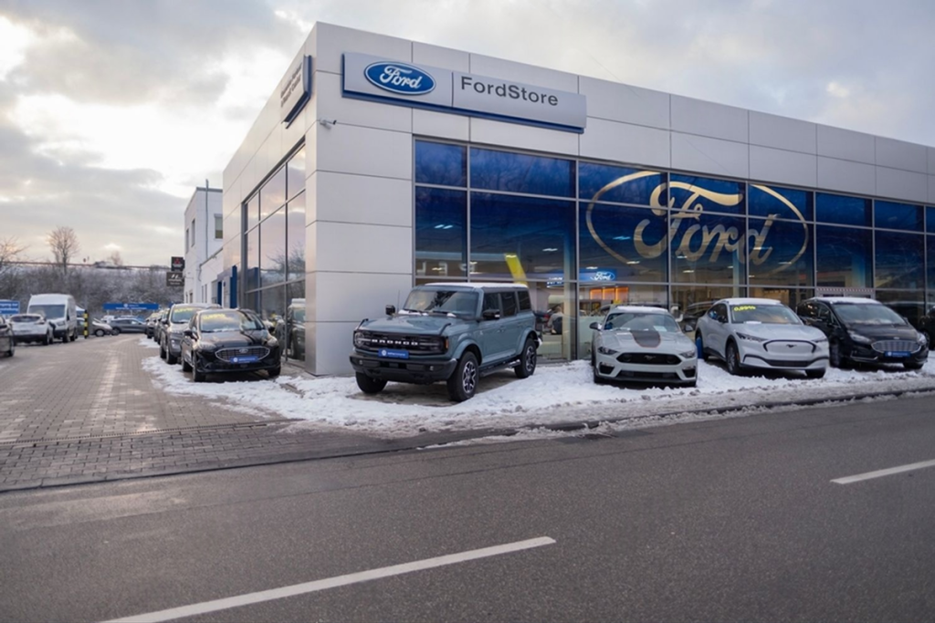 SKN | Ford Signals “Significant Tailwinds” Ahead as Strategy Aligns With Cyclical and Structural Shifts