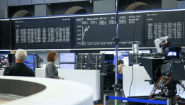 SKN | European Markets Pause After Rally as Currency Gains Fail to Spark Fresh Equity Momentum