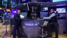 SKN | Volatility Spikes as U.S. Markets Turn Defensive and Small Caps Come Under Pressure