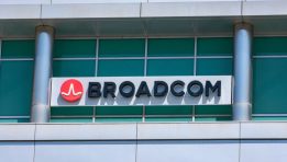 SKN | Broadcom Stock Jumps as CEO Hock Tan Predicts AI Revenue Above $100 Billion