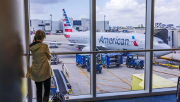 SKN | American Airlines (AAL) Jumps 3.6%—Tactical Rebound or Structural Risk Still in Play?