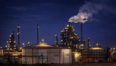 SKN | If the US Is the World’s Largest Oil Producer, Why Are Gas Prices Still Rising?