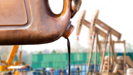 SKN | Oil Surges Nearly 5% to Highest Since January 2025 — Is the Middle East Risk Premium Back?