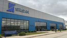 SKN | Silgan Holdings Under Pressure: Three Risks Investors Are Watching and One Alternative Stock Gaining Attention