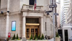 SKN | Why Are Stocks Falling as Oil Surges Above $100 and Inflation Fears Return?