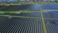 SKN | China’s Solar Surge Drives First Energy Emissions Dip in 2025 — A Turning Point for Global Carbon Trends?