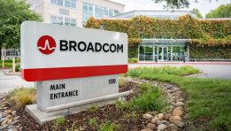 SKN | Broadcom’s Latest Win Fuels Rally: Is There Still Upside in the AI Semiconductor Giant?