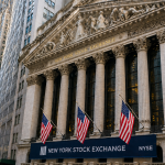 SKN | Why Are U.S. Stocks Falling as AI Concerns and Oil Prices Shake Markets?