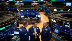 SKN | Why Did Markets Turn Volatile as Trump’s Iran Comments Offset Early Optimism?