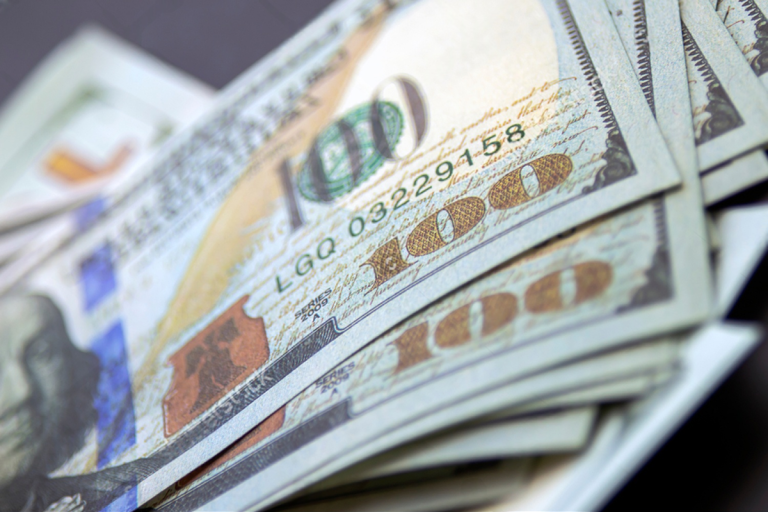 SKN | US Dollar Index Holds Firm as Volatility Builds — Safe Haven Demand Returns to Focus