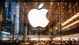 SKN | Is Apple’s Stock Decline a Warning Sign for Big Tech Amid Rising Geopolitical Risks?